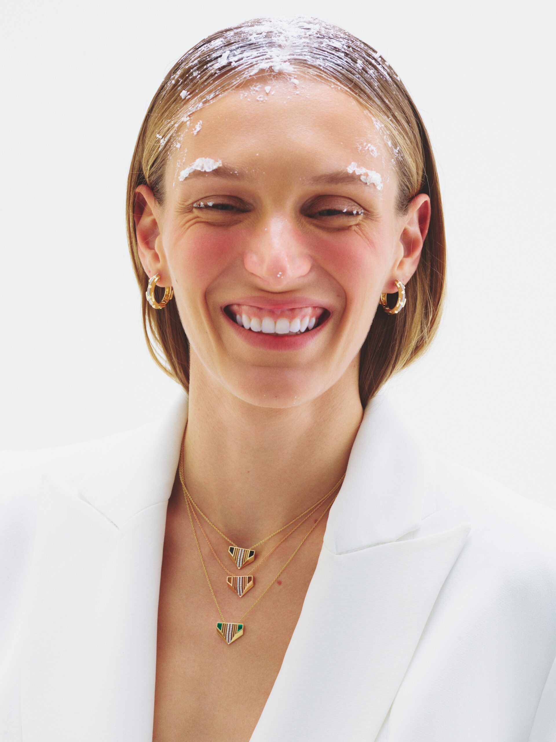 Daphne Kolye - Siyah