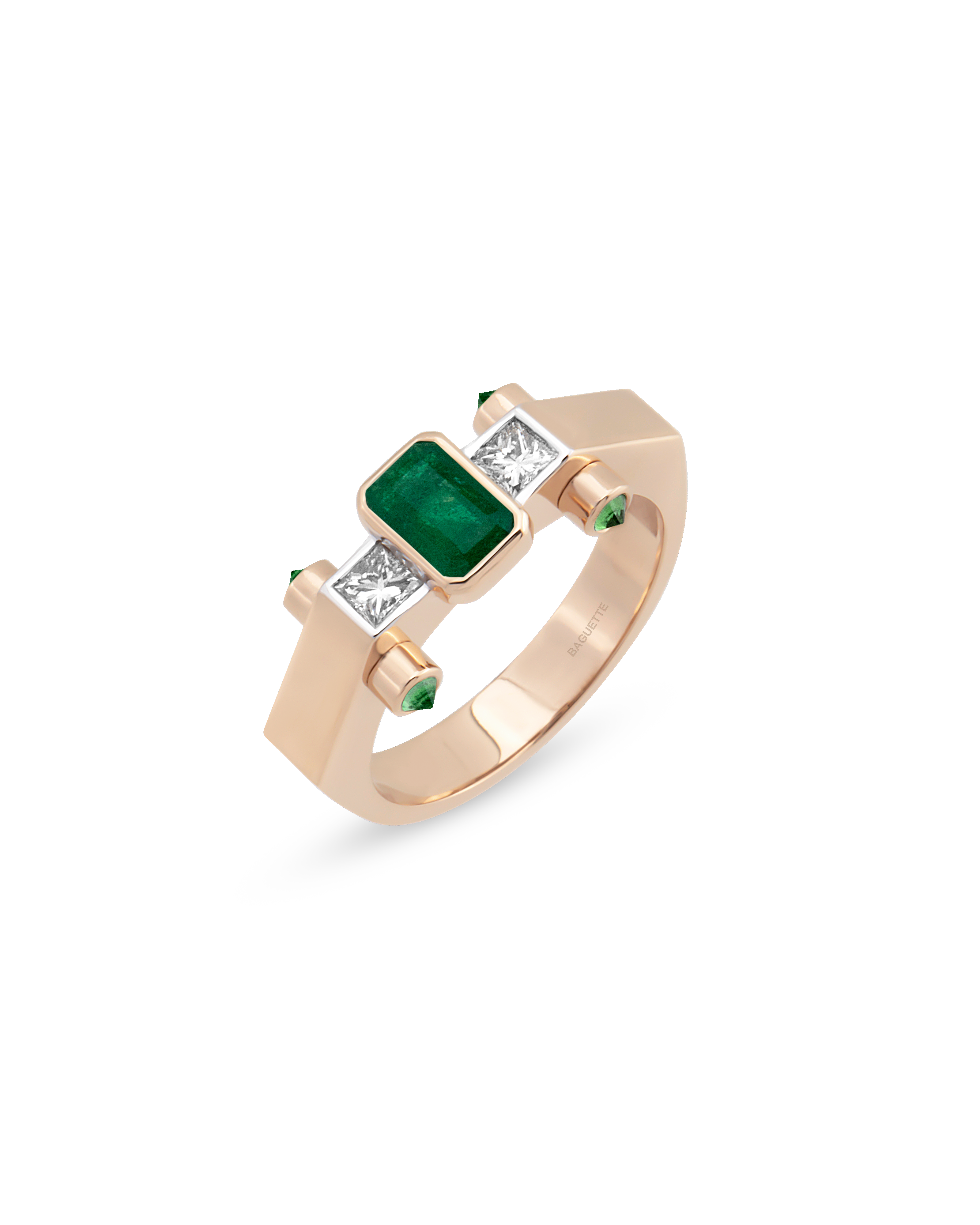 Janet Nova Emerald Yüzük