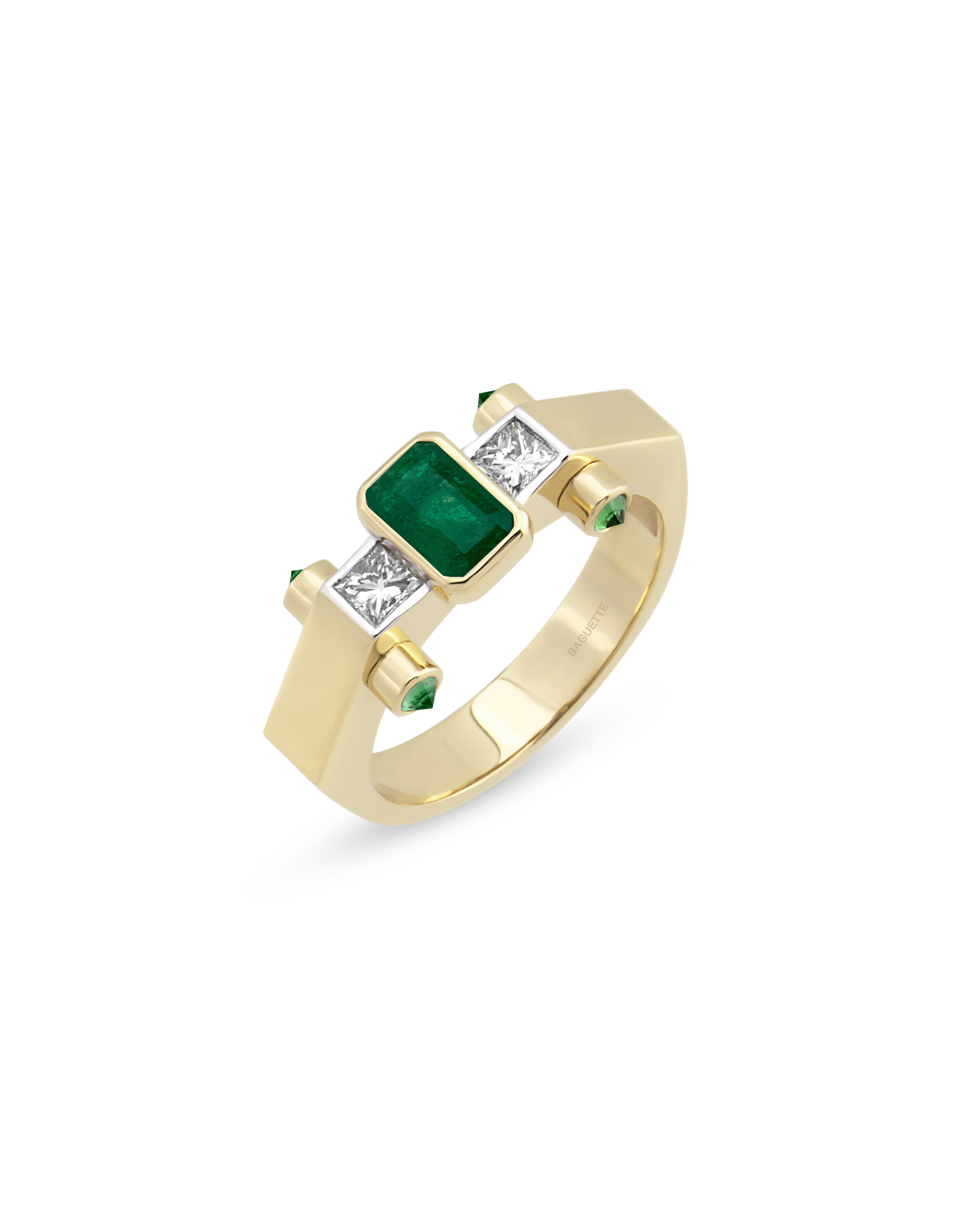 Janet Nova Emerald Yüzük