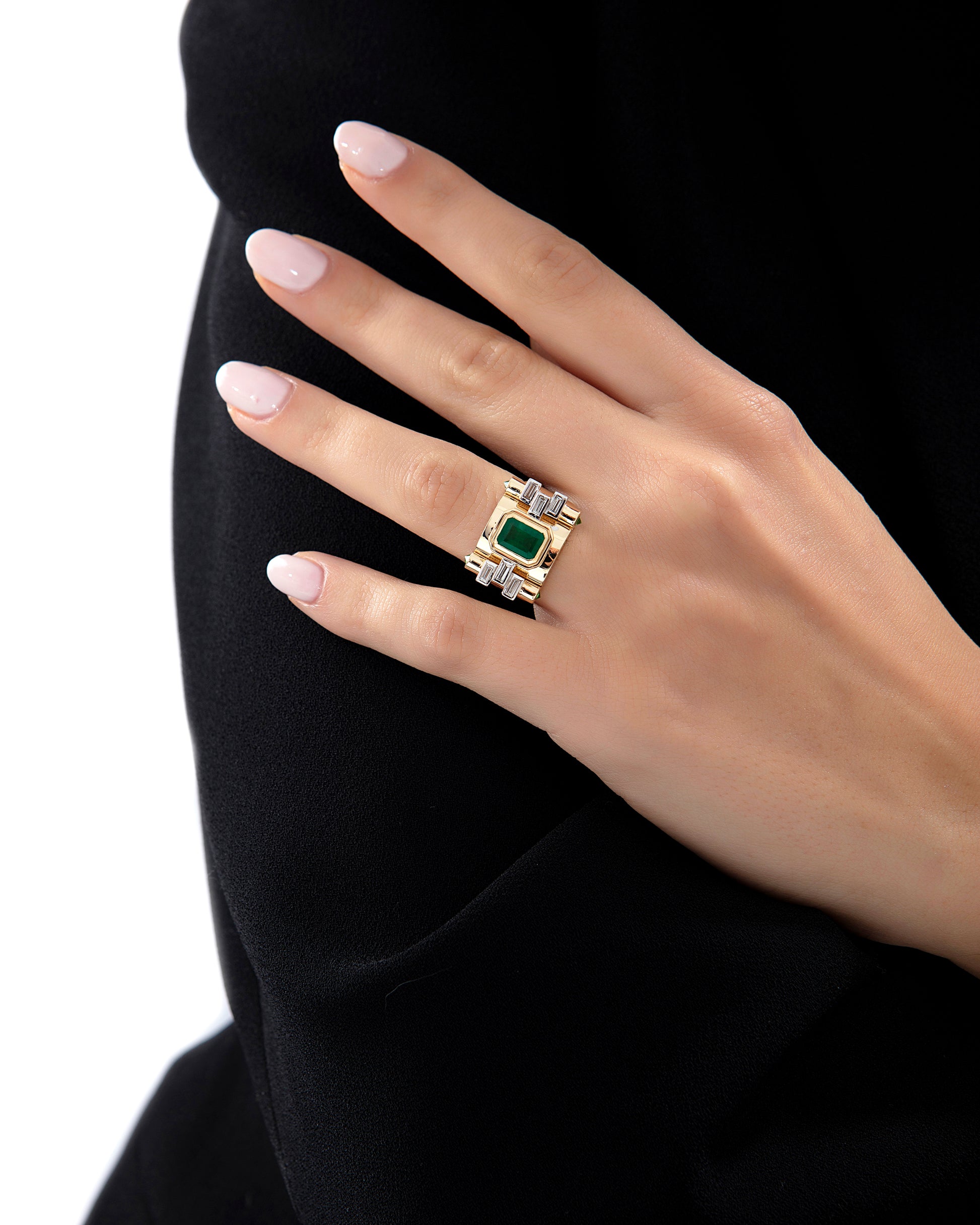 Greta Emerald Yüzük